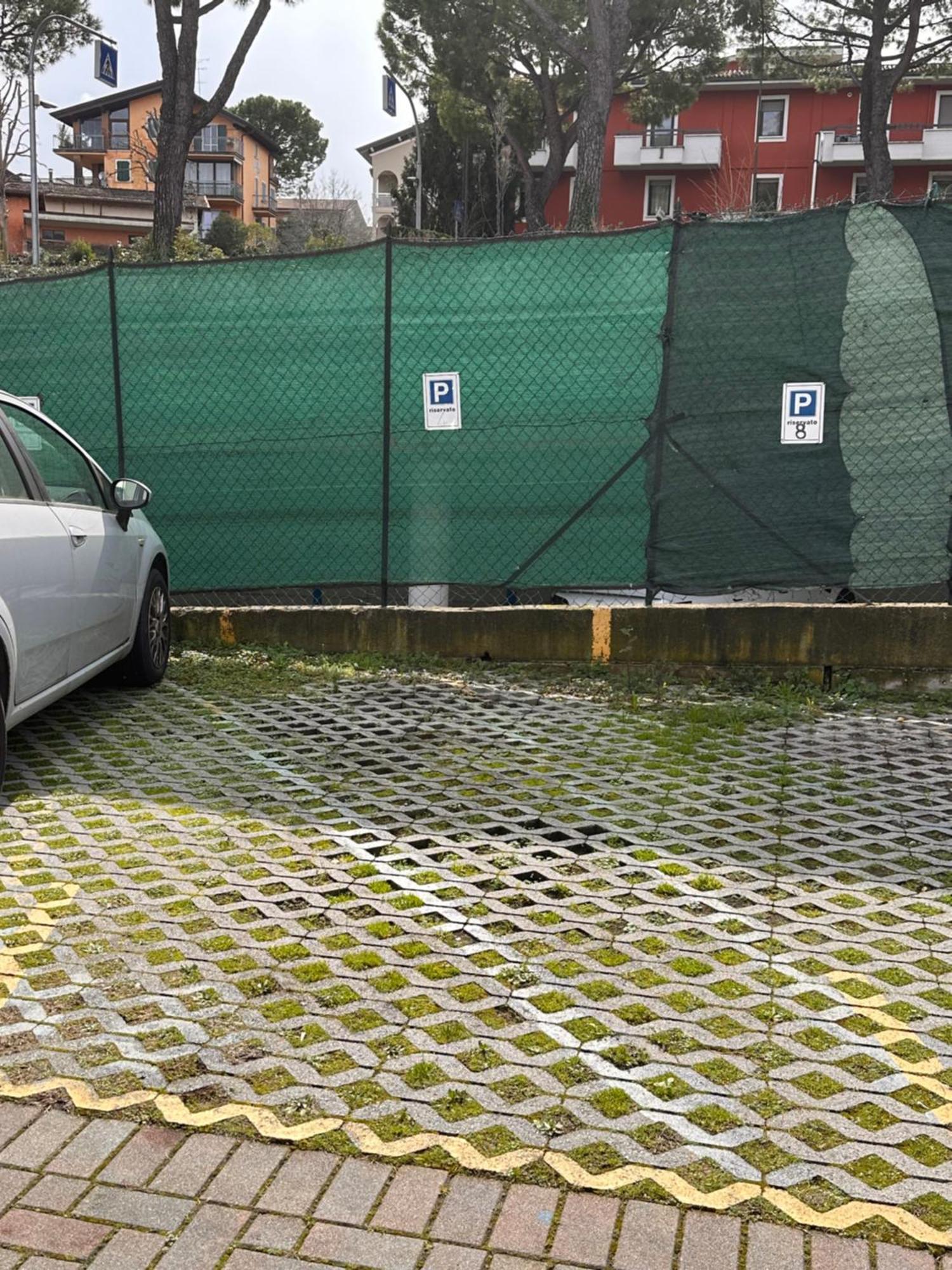 Ferienwohnung Gioiello Deco Nel Centro Storico Desenzano del Garda Exterior foto
